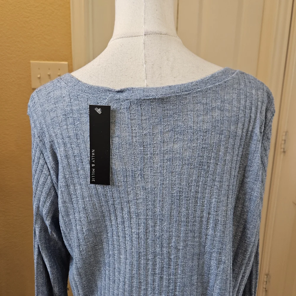 Nally & Millie Ribbed Knit Long Sleeve Top – Blue – Size L/XL NWT - Picture 6 of 11